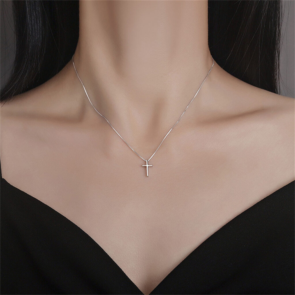 Der kühle Glanz des Understatements Warum echter schmuck silber die Zeiten überdauert